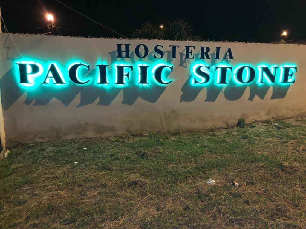 Hosteria Pacific Stone Есмералдас Екстериор снимка